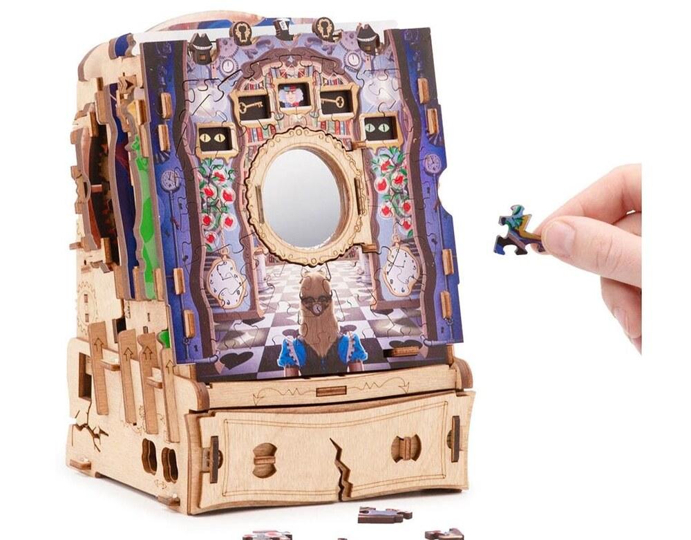 CluePuzzle - The Wonderbox of Alice